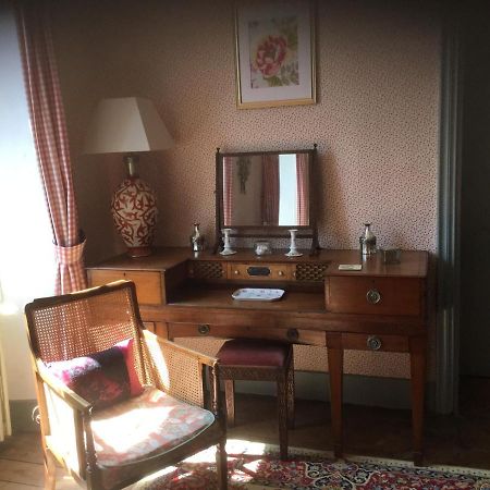Bed and Breakfast Maison Delmas Puy-l'Eveque Экстерьер фото