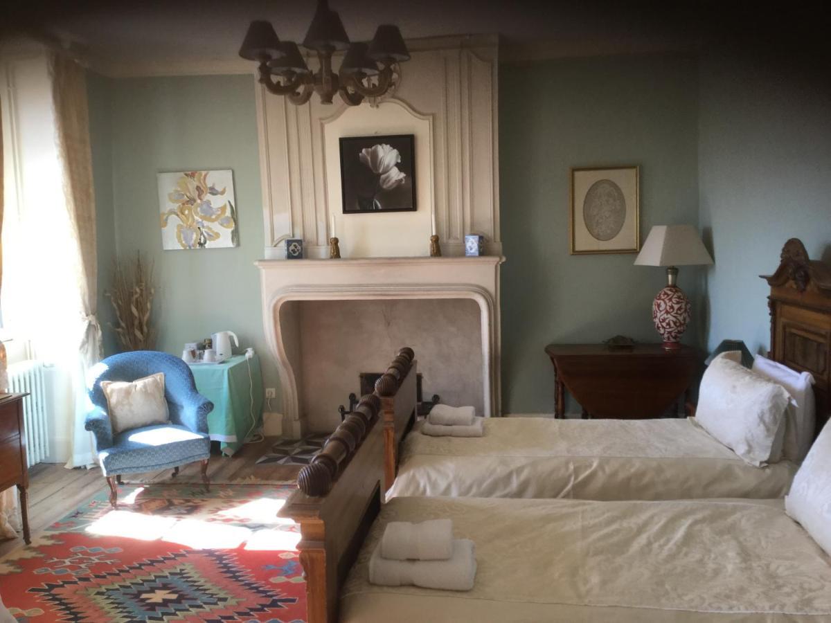 Bed and Breakfast Maison Delmas Puy-l'Eveque Экстерьер фото